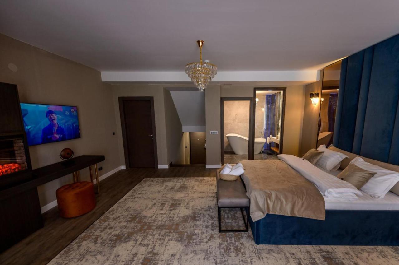 Elexus Apartments Poiana Brasov Bagian luar foto