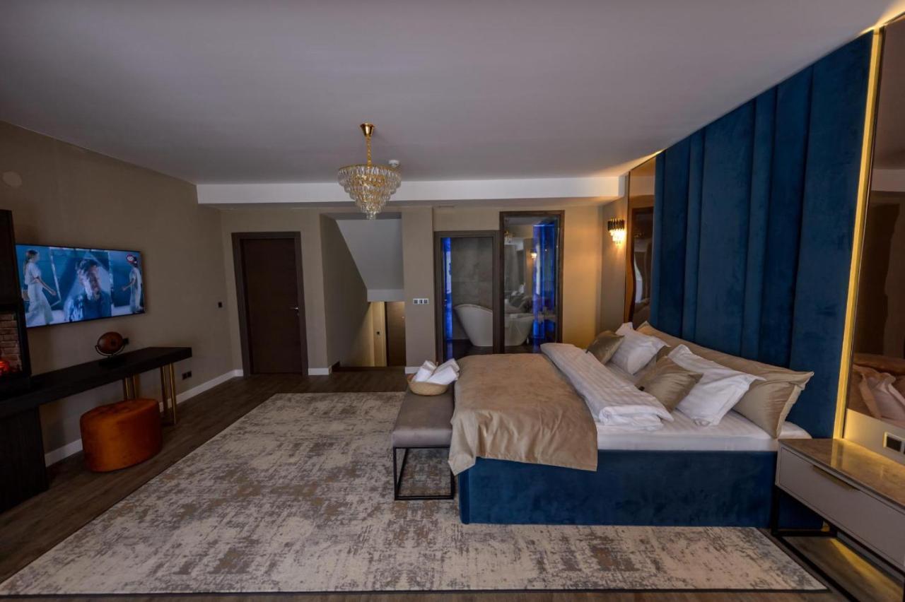 Elexus Apartments Poiana Brasov Bagian luar foto