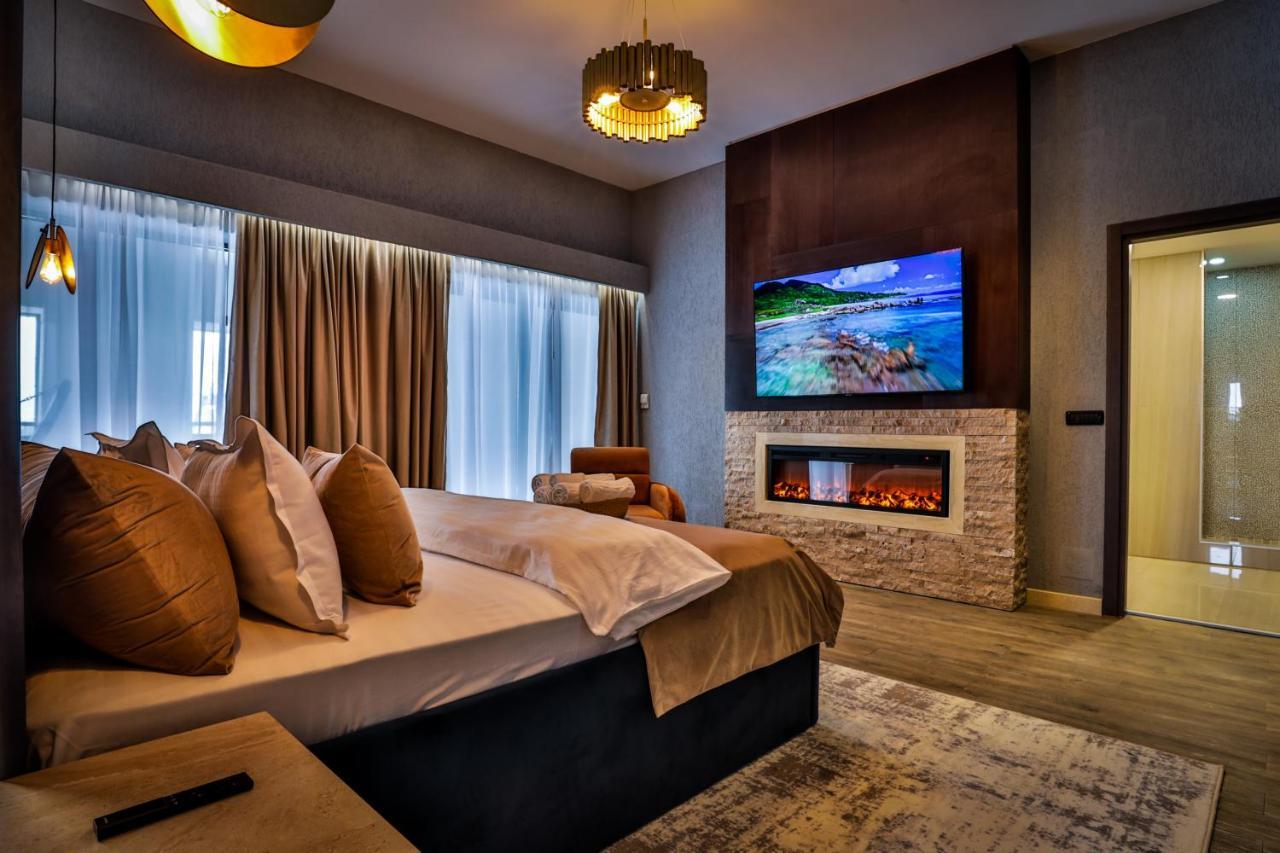 Elexus Apartments Poiana Brasov Bagian luar foto
